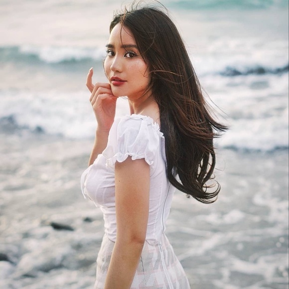 ✨Meet the Posher ✨ - Picture 6 of 8